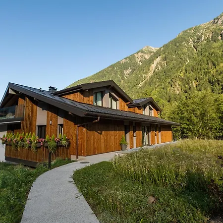 Castorettes, Alpes Agency, Chamonix, Sleeps 6 To 7