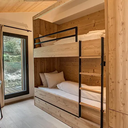 Castorettes, Alpes Agency, Chamonix, Sleeps 6 To 7